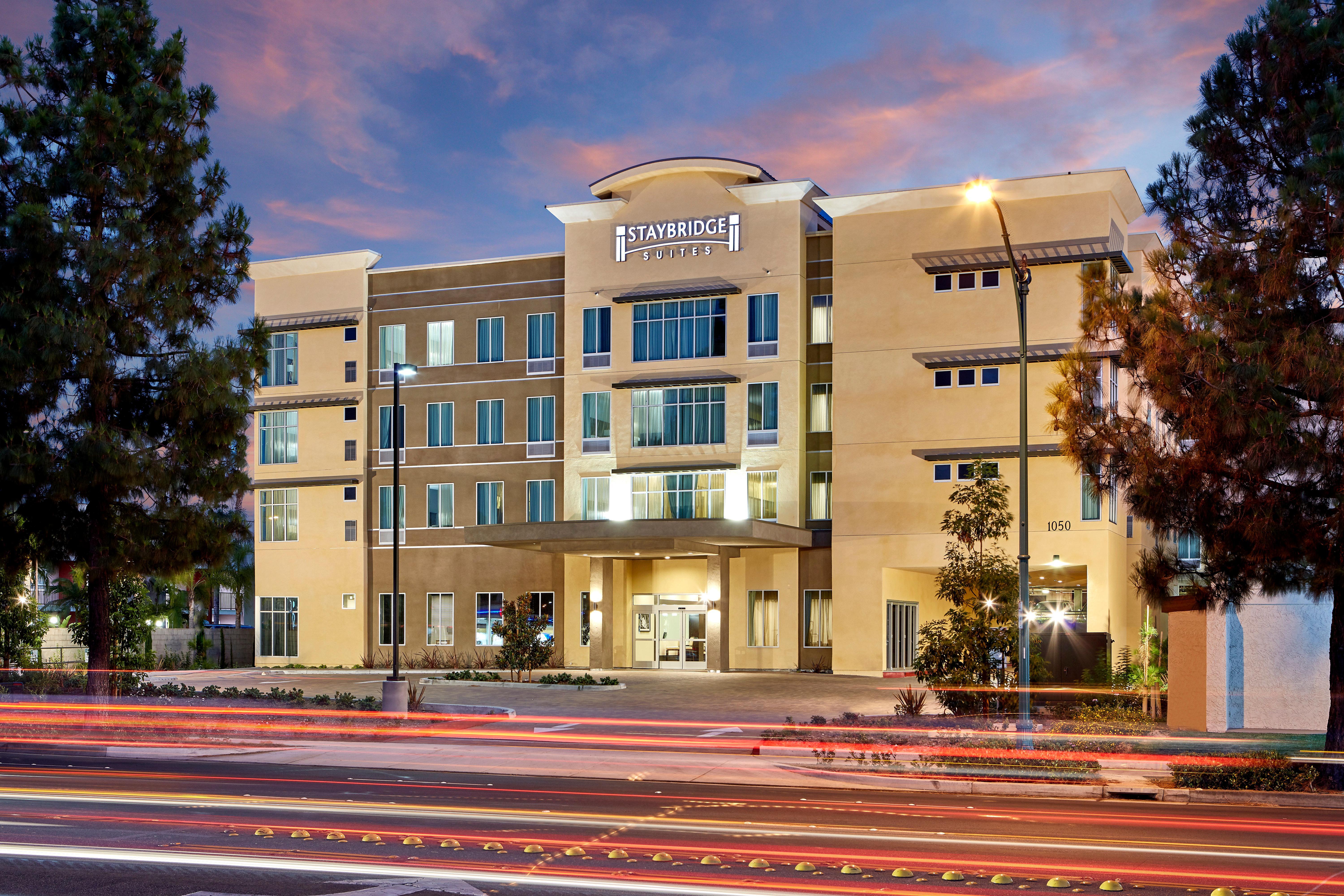 Staybridge Suites Anaheim At The Park, An Ihg Hotel Exterior foto